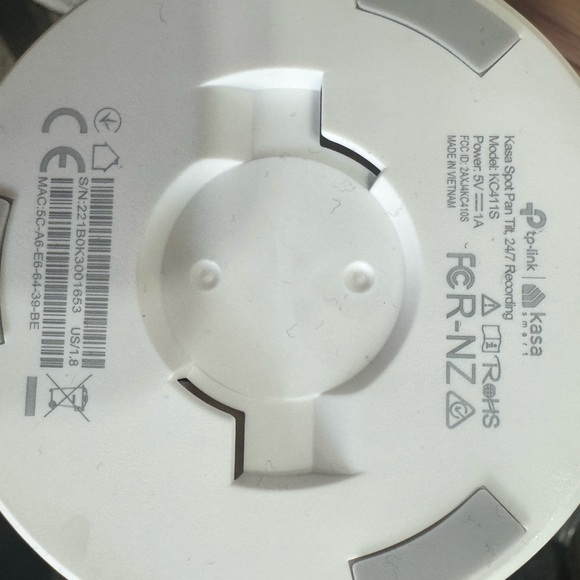 KASA Spot Pan Tilt 24/7 Recording Indoor Camera Baby Monitor - Picture 4 of 6